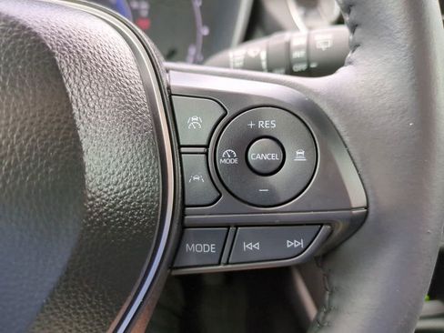 Used 2024 Toyota Corolla Cross AWD Hybrid w/ Convenience Package image 25