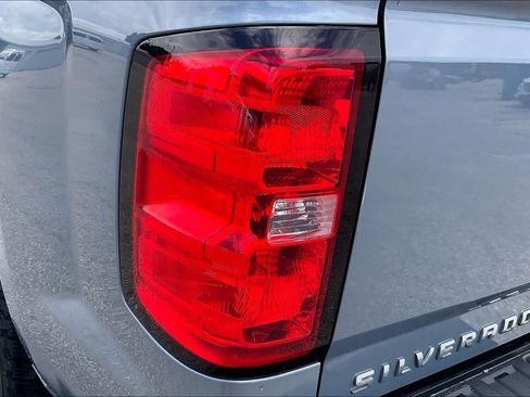 Used 2015 Chevrolet Silverado 1500 LT w/ LT Convenience Package RWD image 27