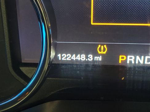 Used 2017 Ford F150 Lariat w/ Equipment Group 502A Luxury image 24