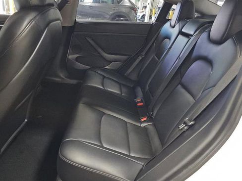 Used 2021 Tesla Model 3 Standard Range Plus RWD image 7