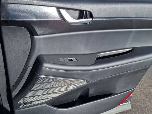 Certified 2021 Hyundai Palisade Limited w/ Cargo Package image 28