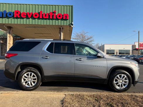 Used 2018 Chevrolet Traverse LT image 8