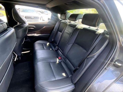 Used 2024 Toyota Crown Limited w/ Advanced Technology Package image 20