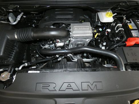 New 2026 RAM 1500 Laramie w/ Night Edition image 27