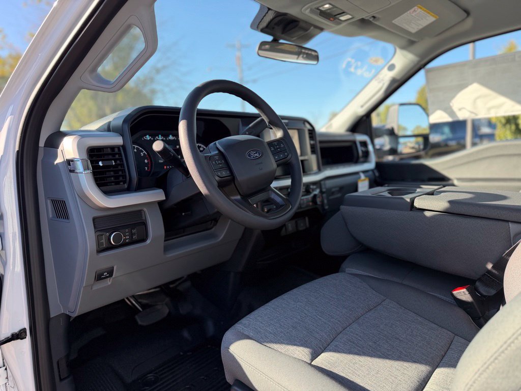 New 2027 Ford F250 XL w/ XL Driver Assist Package AWD/4WD image 12