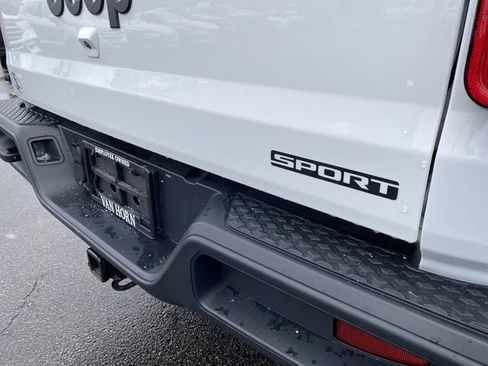 Used 2020 Jeep Gladiator Sport w/ Quick Order Package 24S image 28