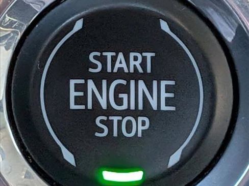 Used 2023 Buick Envision Avenir image 15