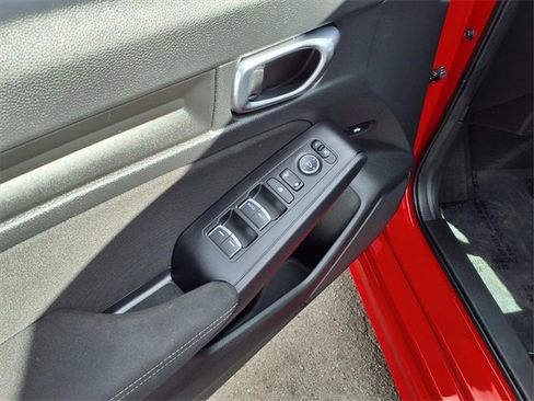 Used 2025 Honda Civic Sport image 10
