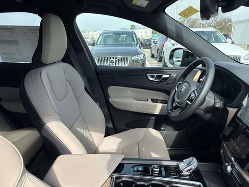 New 2026 Volvo XC60 B5 Plus AWD/4WD image 13