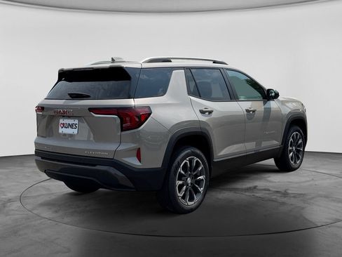 New 2027 GMC Terrain Elevation w/ Elevation Premium Package AWD/4WD image 8