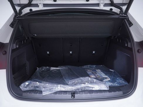 New 2026 BMW X1 xDrive28i w/ M Sport Package image 13