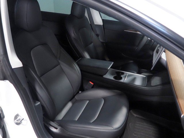 Used 2022 Tesla Model 3 Performance AWD/4WD image 2