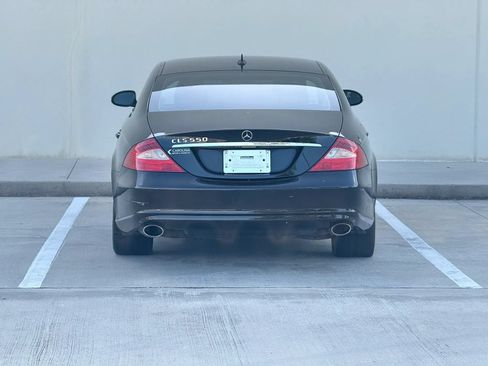 Used 2007 Mercedes-Benz CLS 550 image 6