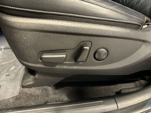 Used 2023 Kia Telluride EX X-Line image 21