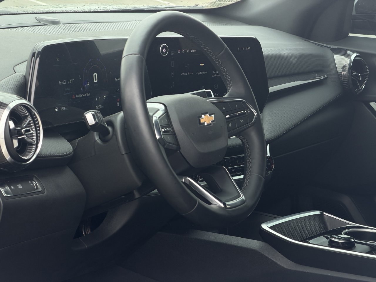 Certified 2026 Chevrolet Equinox LT FWD image 10
