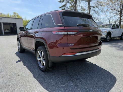 New 2026 Jeep Grand Cherokee Limited AWD/4WD image 5