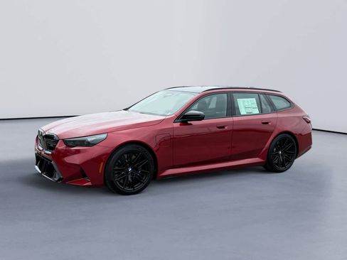 New 2027 BMW M5 Touring AWD/4WD image 7