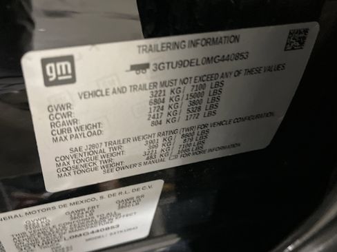 Used 2021 GMC Sierra 1500 SLT image 27