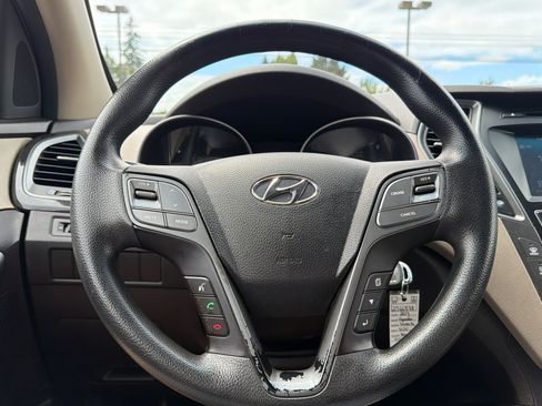 Used 2017 Hyundai Santa Fe Sport FWD image 24