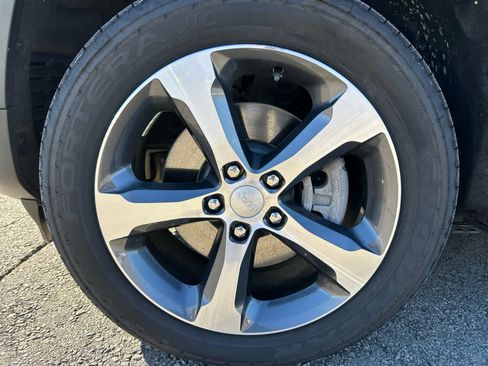 Used 2022 Jeep Grand Cherokee Limited 4xe image 19