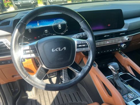 Used 2023 Kia Telluride SX Prestige X-Pro AWD/4WD image 18