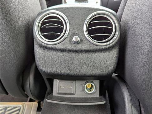 Certified 2022 Mercedes-Benz E 450 4MATIC Sedan image 16