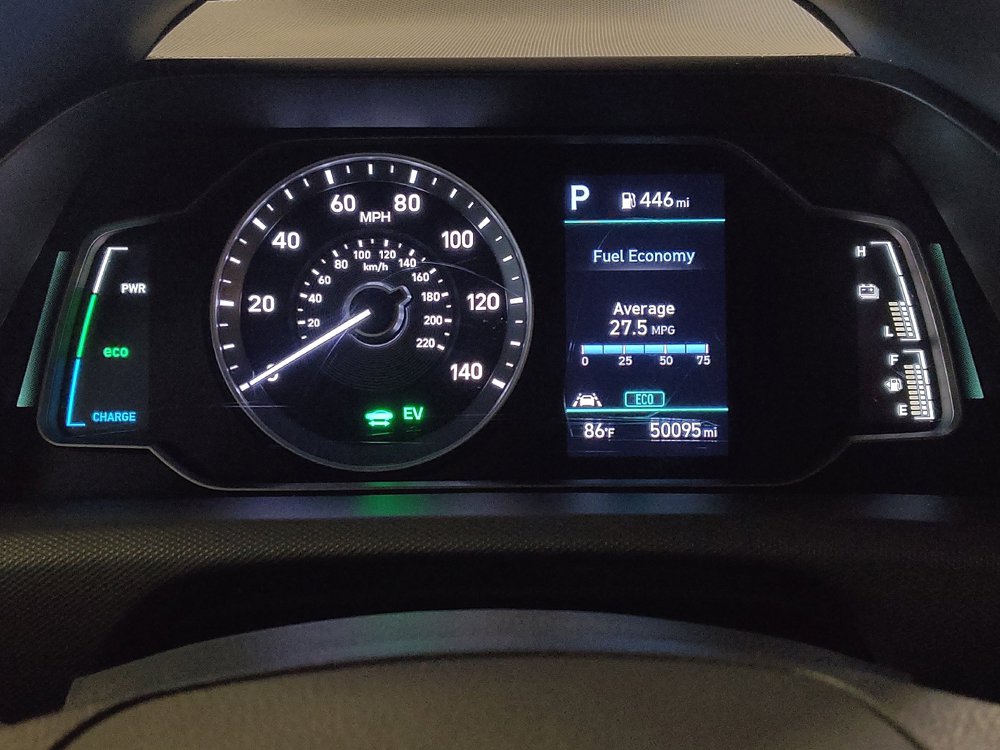 Used 2022 Hyundai Ioniq Blue FWD image 23