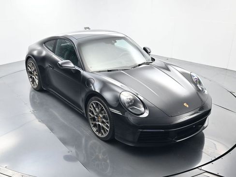 Certified 2024 Porsche 911 Carrera RWD image 40