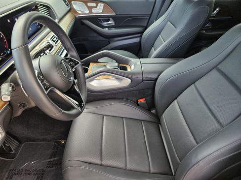 Certified 2025 Mercedes-Benz GLE 350 4MATIC image 5
