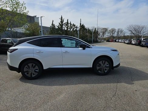 New 2025 Nissan Murano SL w/ Cargo Package image 2