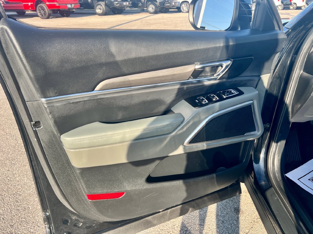 Used 2023 Kia Telluride EX X-Line AWD/4WD image 15