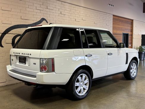 Used 2008 Land Rover Range Rover HSE image 4