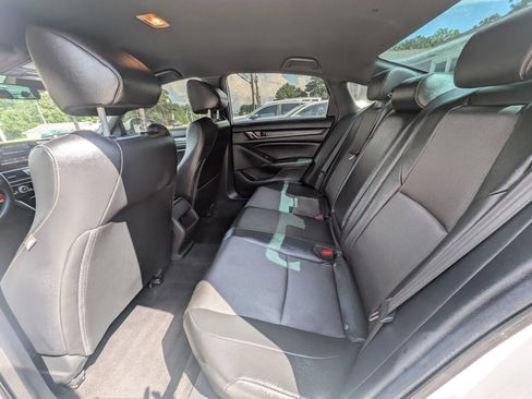 Used 2019 Honda Accord Sport image 32