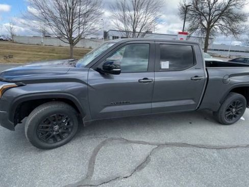 New 2026 Toyota Tundra Limited AWD/4WD image 4