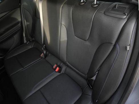 New 2026 Buick Encore GX Sport Touring w/ Advanced Technology Package FWD image 5