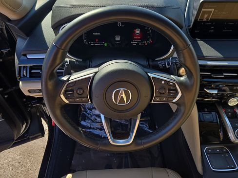 Used 2024 Acura MDX SH-AWD image 21