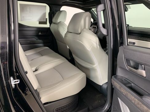 Used 2026 Toyota Tacoma Limited AWD/4WD image 36