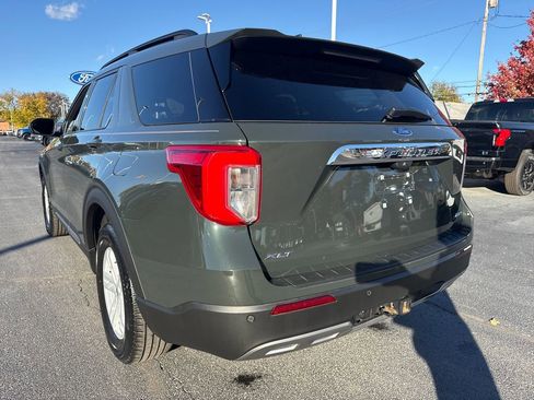 Used 2023 Ford Explorer XLT w/ Equipment Group 202A image 9