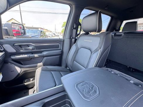 New 2026 RAM 1500 Laramie AWD/4WD image 13