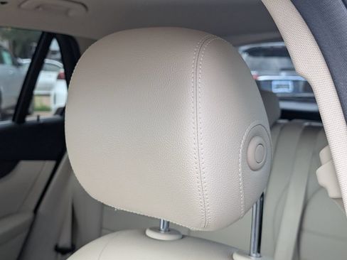 Certified 2019 Mercedes-Benz GLC 300 4MATIC image 13