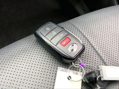 Used 2026 Toyota Grand Highlander Limited image 15