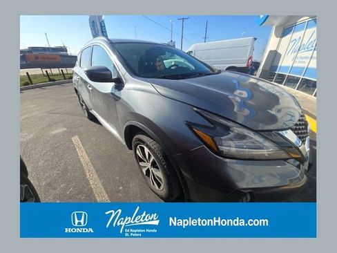 Used 2019 Nissan Murano SV image 1