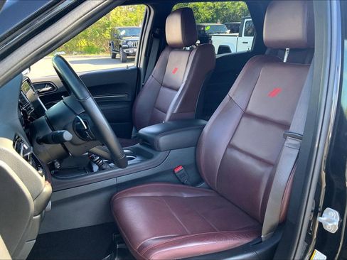 Certified 2025 Dodge Durango R/T image 8