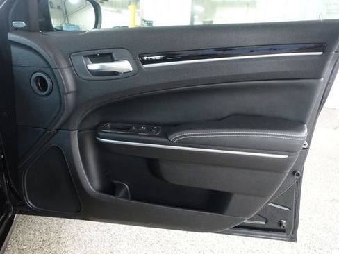 Used 2019 Chrysler 300 S w/ S Model Appearance Package image 23