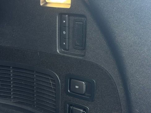 Used 2023 Lincoln Aviator Reserve w/ Equipment Group 201A image 10