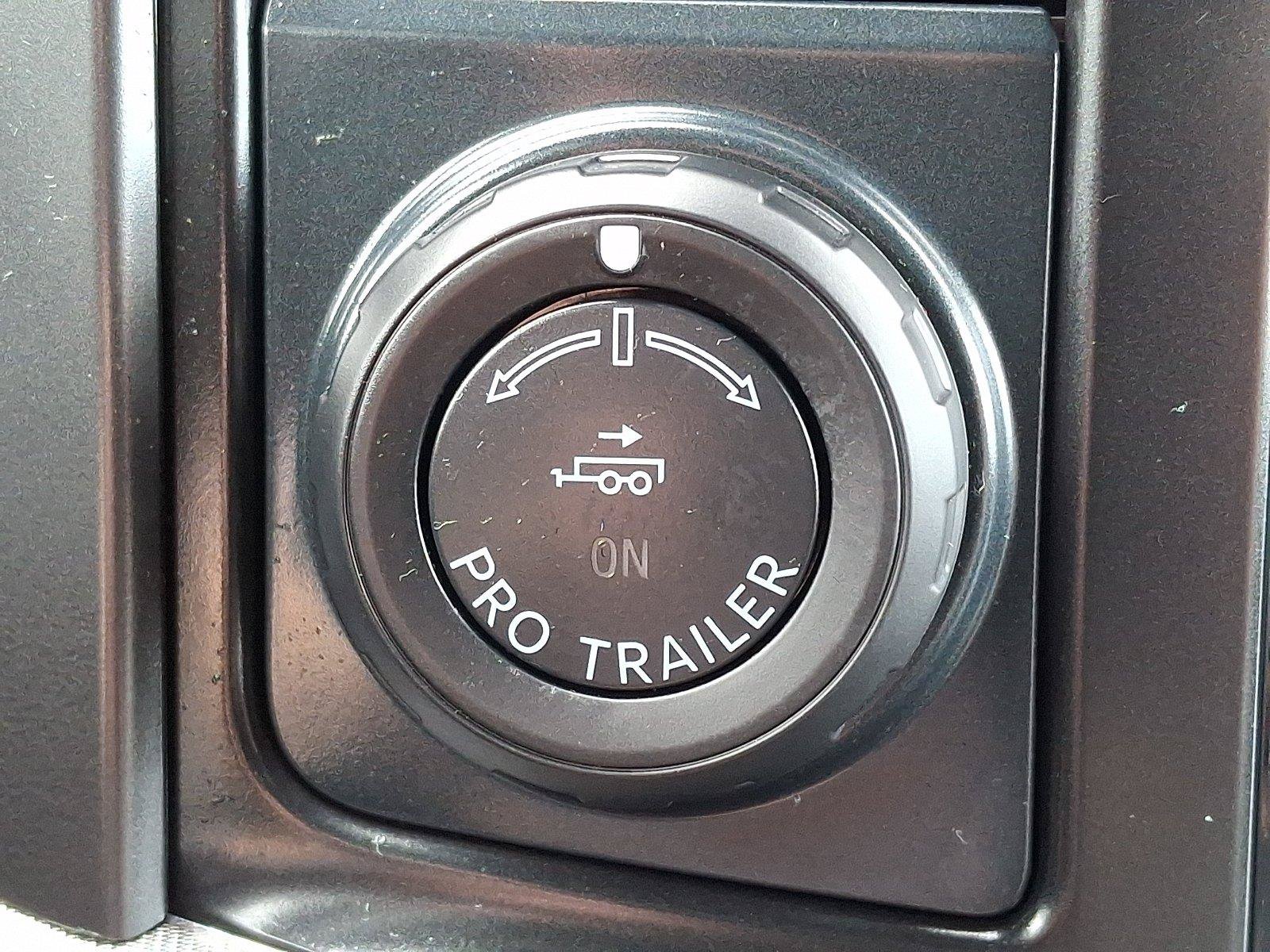 Certified 2025 Ford F150 Lariat w/ Equipment Group 501A Mid AWD/4WD image 28