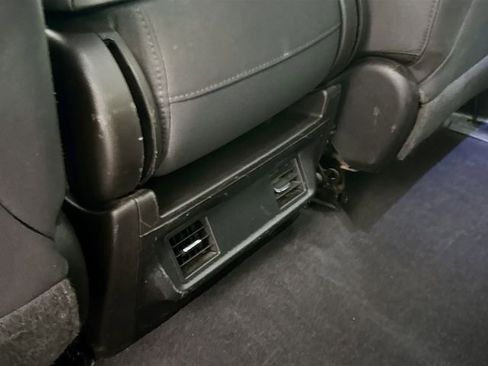 Used 2020 Chevrolet Silverado 1500 Custom w/ Custom Value Package image 25