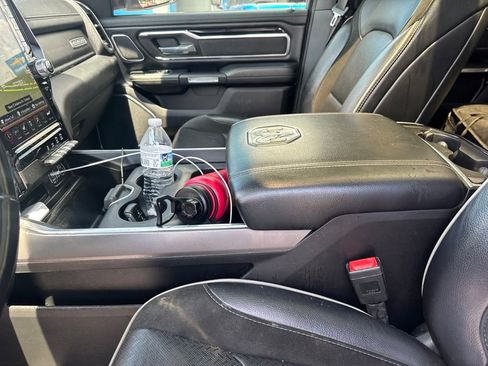 Used 2021 RAM 1500 Laramie RWD image 19