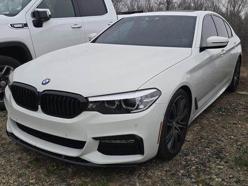 Used 2018 BMW 540i image 3
