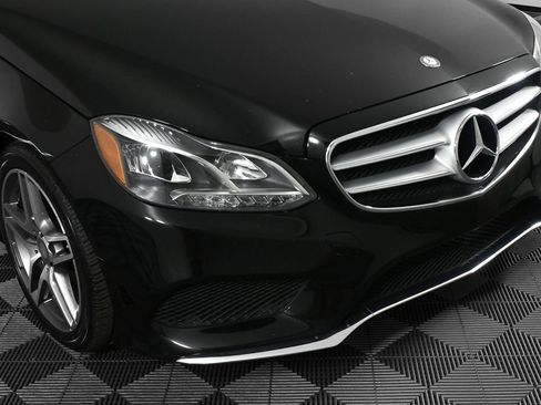Used 2016 Mercedes-Benz E 350 Sedan image 35